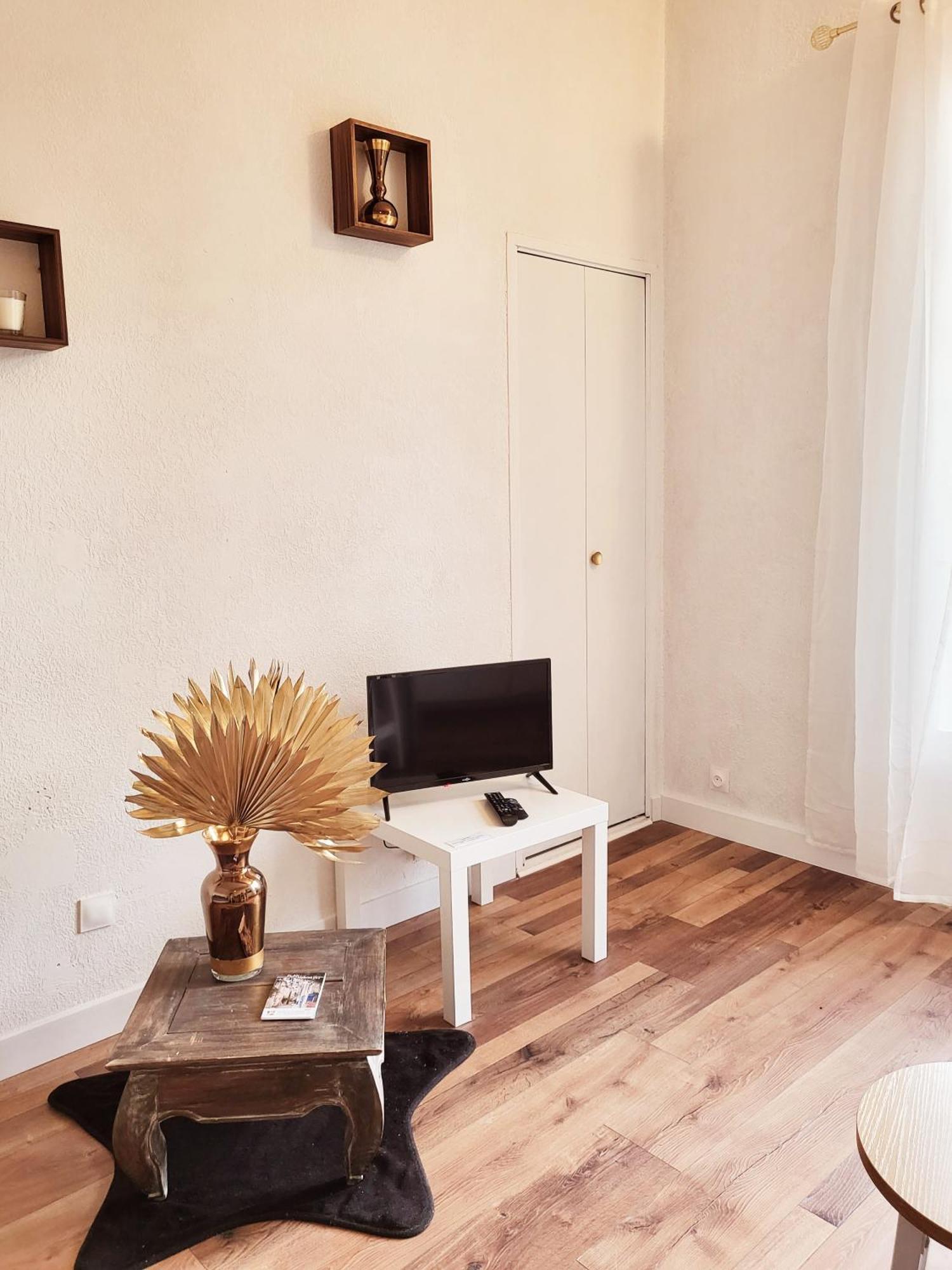 La Suite Costabella A Hyeres-Les-Palmiers Εξωτερικό φωτογραφία